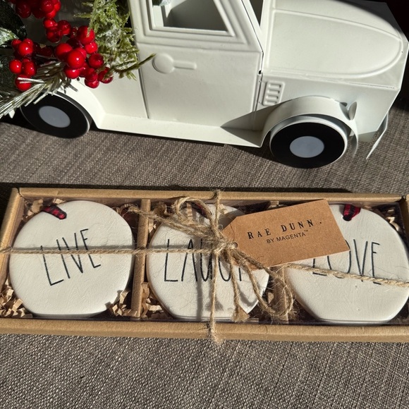 NEW 3 Pc SET Rae Dunno Adorable White Ceramic Ornaments - LIVE - LOVE - LAUGH - Picture 3 of 8